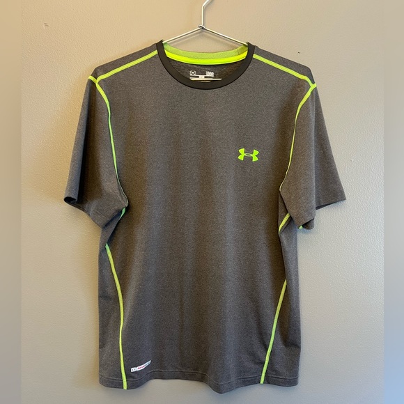 Under Armour Other - Under Armour Fitted Shirt Size Large